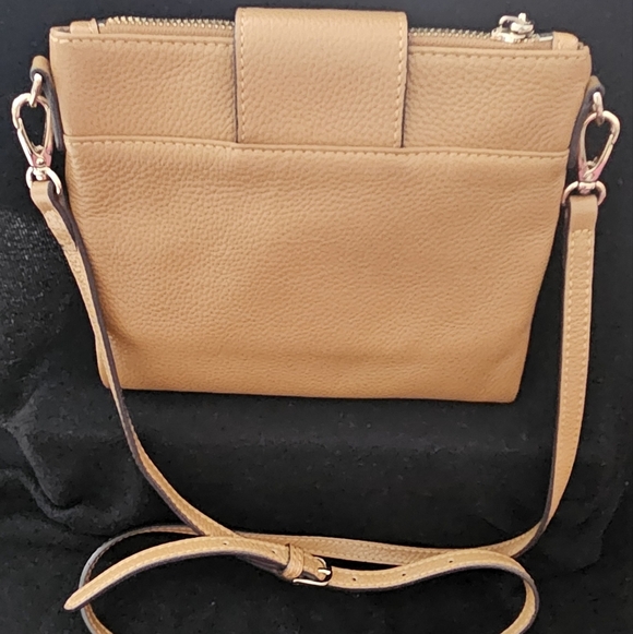 Stauer Tan/Light Brown Pebble Leather Crossbody Bag - Picture 4 of 11